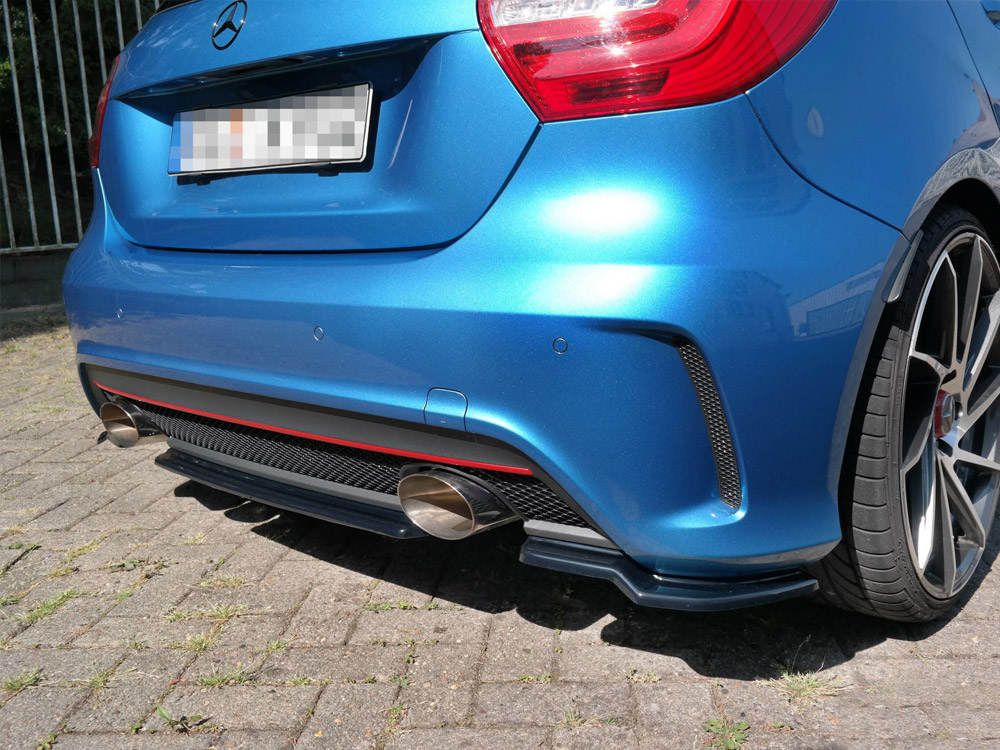 Central Rear Splitter (NO Vertical Bars) Mercedes A-class W176 Amg-line Pre-facelift (2013-2015) - Image 3