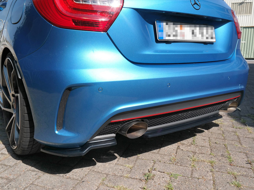 Central Rear Splitter (NO Vertical Bars) Mercedes A-class W176 Amg-line Pre-facelift (2013-2015) - Image 2