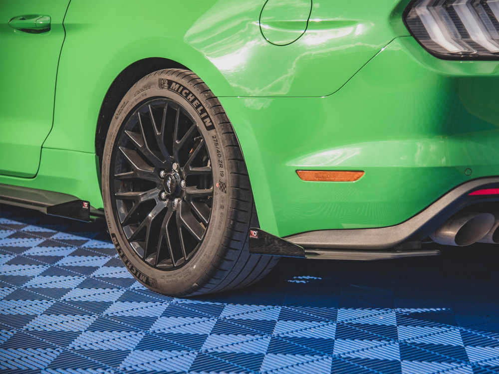 Street PRO Rear Side Splitters V.1 (+flaps) Ford Mustang GT MK6 Facelift (2017-) - Image 2