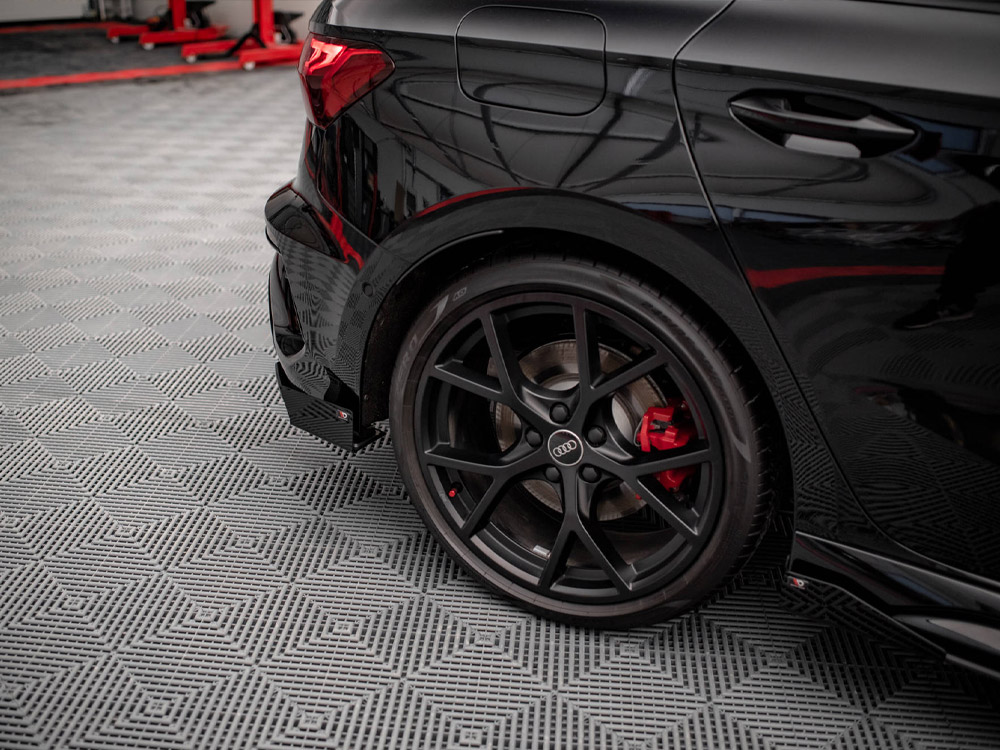 Street PRO Rear Side Splitters + Flaps Audi RS3 Sportback 8Y - Image 4